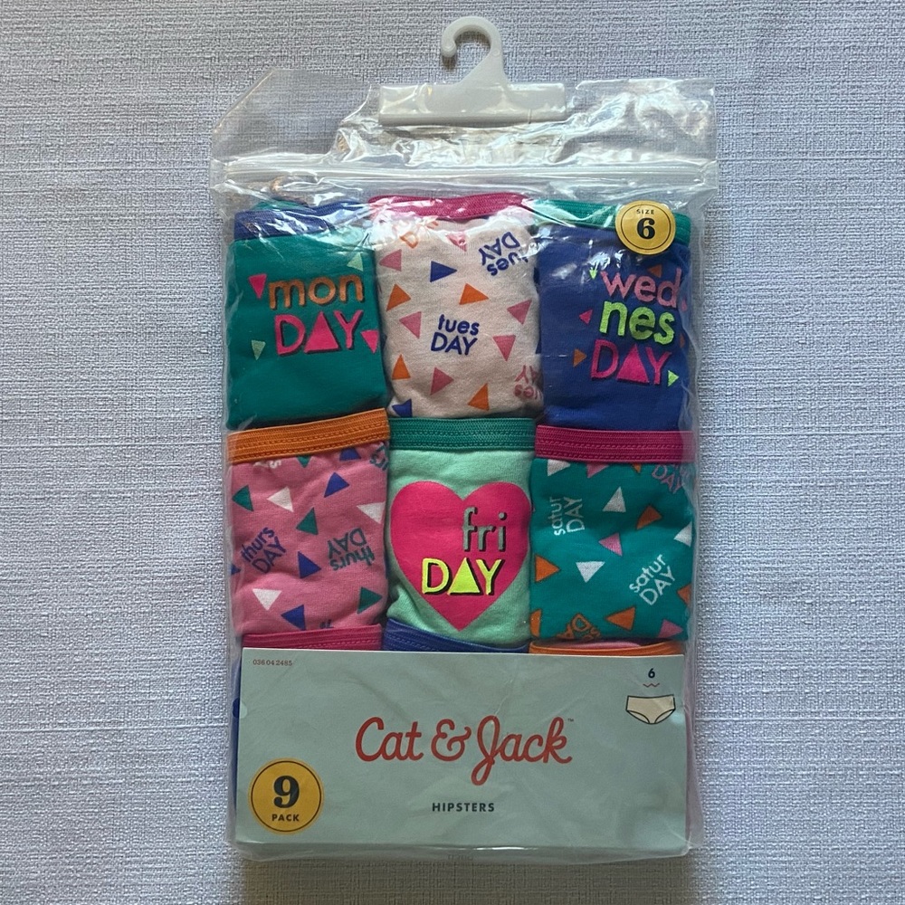 Cat & Jack 9 Pack Hipster Kids Underwear-Size 6